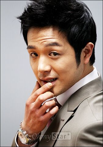 Archivo:Lee Young Hoon11.jpg