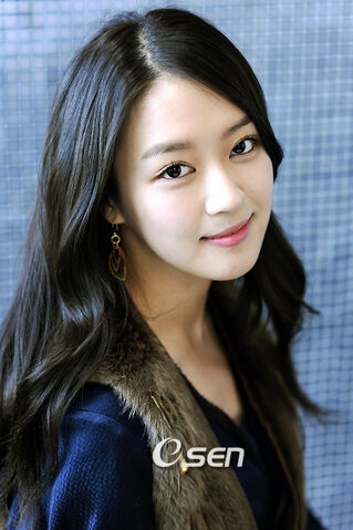 Archivo:Yoon Young Ah3.jpg