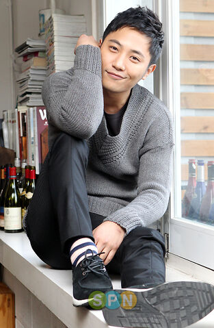 Archivo:Jin Goo6.jpg