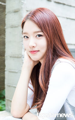 Yoon Seo13.jpg