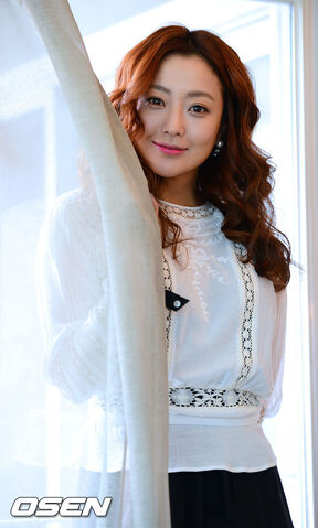 Archivo:Kim Hee Sun15.jpg