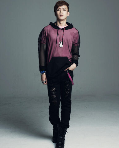 Archivo:Min Hoo-E7.jpg