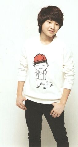 Archivo:Ji Hoon.jpg