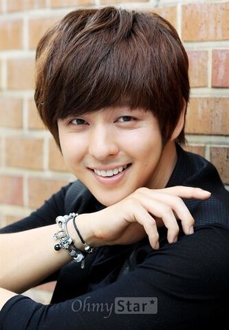 Archivo:Kim Ki Bum14.jpg