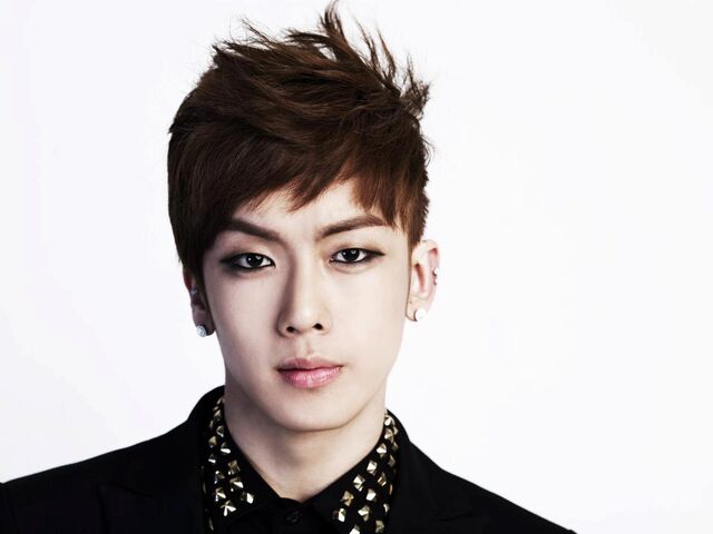Archivo:Min Hoo-E1.jpg