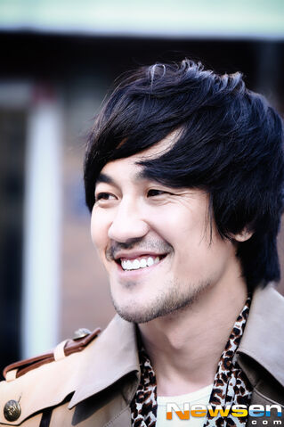 Archivo:Han Jung Soo7.jpg