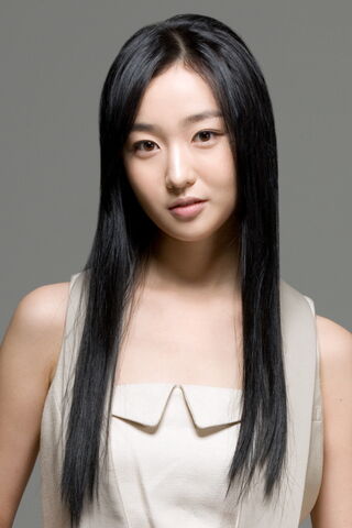 Archivo:Kim Yul2.jpg