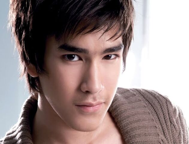Archivo:Nadech6.jpg