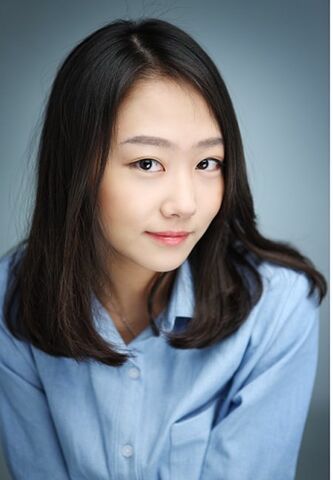 Archivo:Seo Ji-eun.jpg