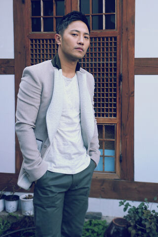 Archivo:Jin Goo26.jpg