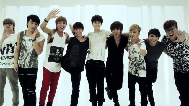 Archivo:Super-junior-super-junior-28538620-1280-720.jpg