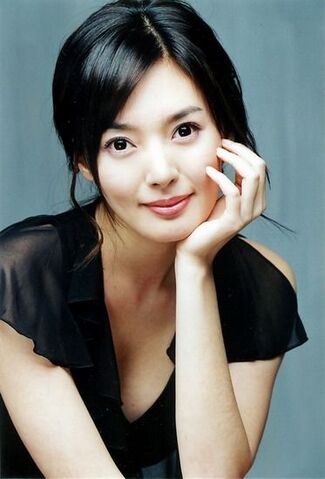Archivo:Kim Yun Joo4.jpg