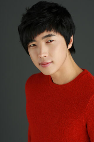Archivo:Yoo Gyum4.jpg