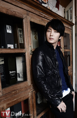Archivo:Lee Jun Ki35.jpg