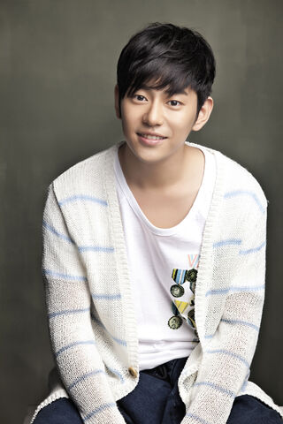 Archivo:Ahn Yong Joon13.jpg