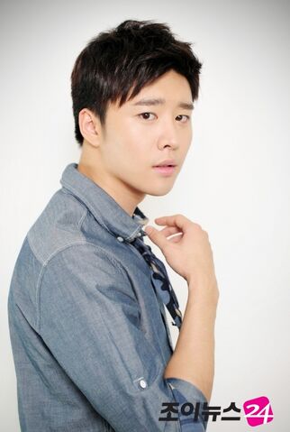 Archivo:Kim Kwon19.jpg
