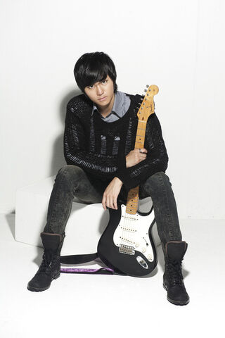 Archivo:Young Jun.jpg