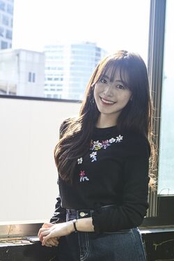 Ji Woo25