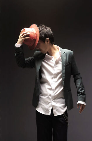 Archivo:Shin Jae3.jpg