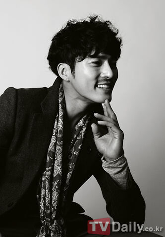 Archivo:Jo Dong Hyuk24.jpg