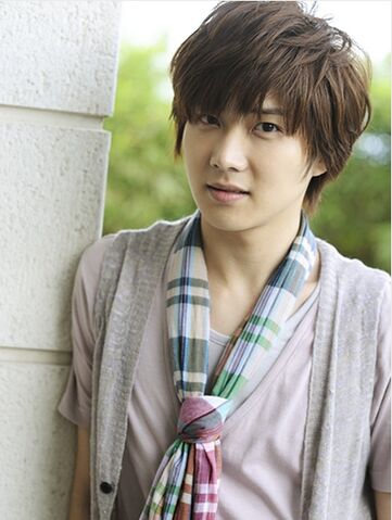Archivo:Changhyun-b.jpg