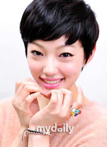 Archivo:Lee El.jpg