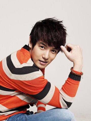 Archivo:Hwan Hee10.jpg