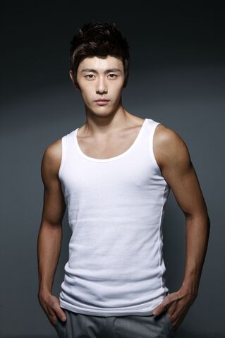 Archivo:Sung Ah2.jpg
