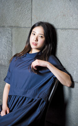 Yoshitaka Yuriko 8