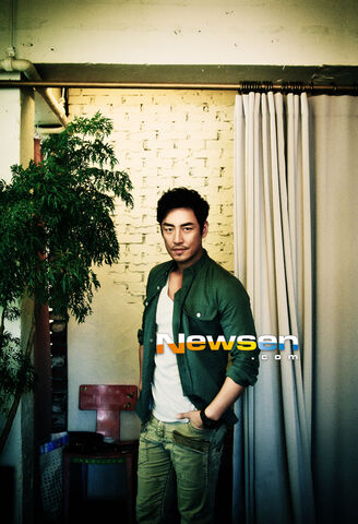 Archivo:Kim Sung Soo13.jpg