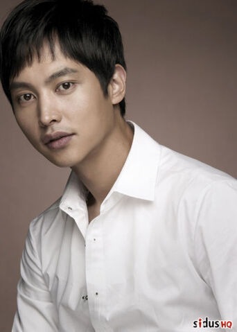 Archivo:428px-Jong-ho Song.jpg