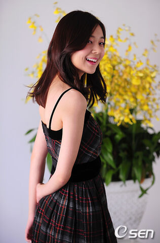Archivo:Baek Jin Hee10.jpg