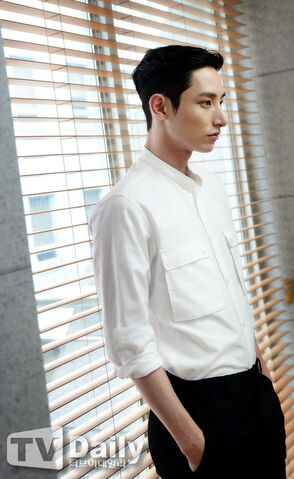 Archivo:Lee Soo Hyuk21.jpg