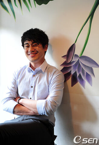 Archivo:Shin Ha Kyun5.jpg