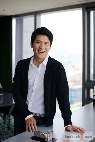Archivo:Kim Sang Kyung11.jpg