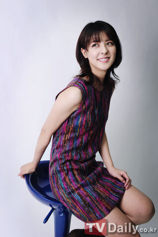 Archivo:Fujii Mina13.jpg
