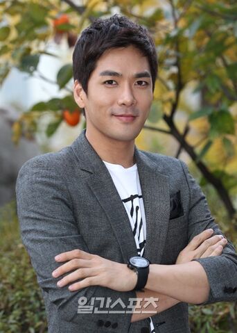 Archivo:Park Yoon Jae10.jpg