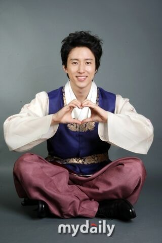 Archivo:Yang Jin Woo3.jpg