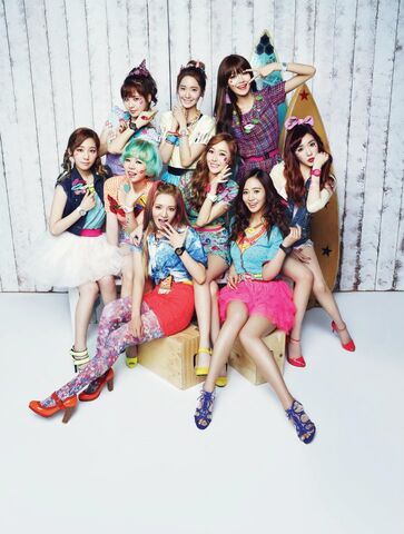 Archivo:SNSD-1-.jpg