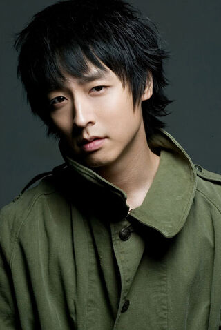 Archivo:Kang In Hyung4.jpg