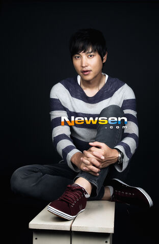 Archivo:Song Jong Ho16.jpg