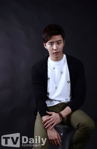 Archivo:Kim Kwon16.jpg