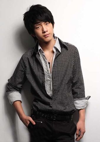 Archivo:Jing Bo Ran2.jpg