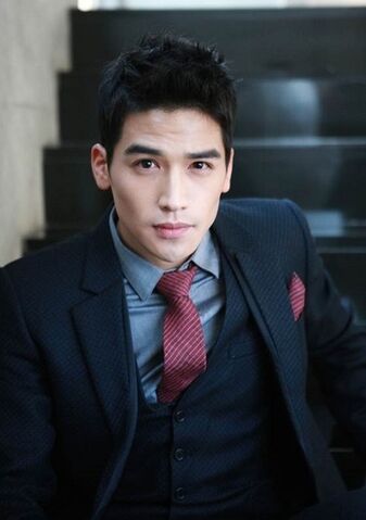 Archivo:Yoo Gun6.jpg