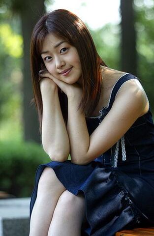 Archivo:Yoo-Min-banner.jpg