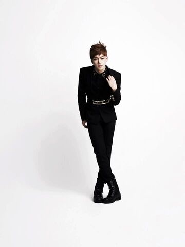 Archivo:Min Hoo-E17.jpg