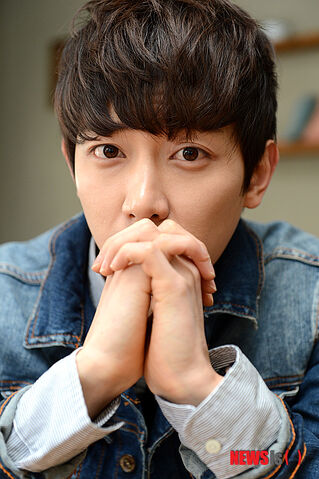 Archivo:Lee Jung Hyuk9.jpg