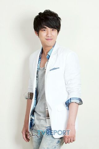 Archivo:Suh Joon Young12.jpg