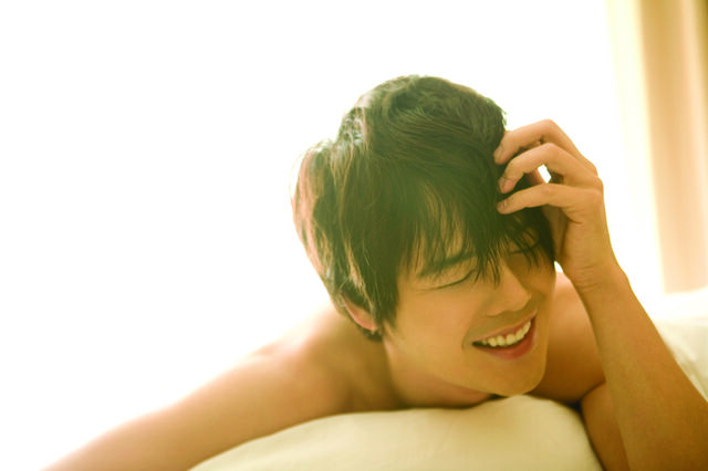 Archivo:Ji Hyuk8.jpg