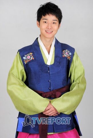 Archivo:Kang Sung11.jpg